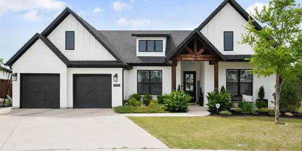 7433 Soaring Eagle Drive