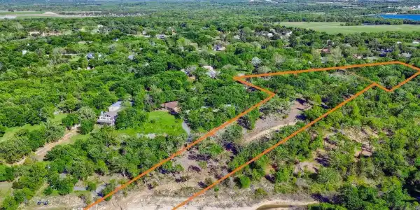 5.63 acres Thompson Heights