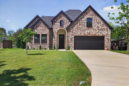 245 Autumn Wood Trail