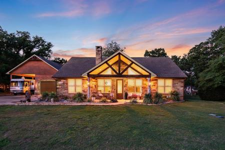 307 Beachside Drive