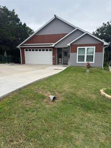 1014 Scenic Drive