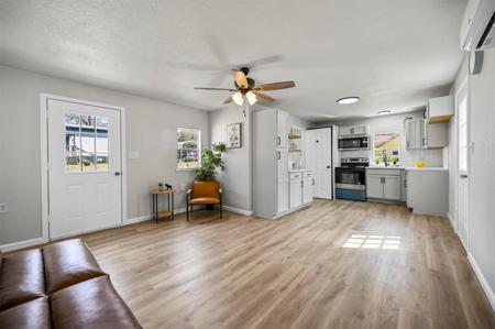 88 Live Oak Street