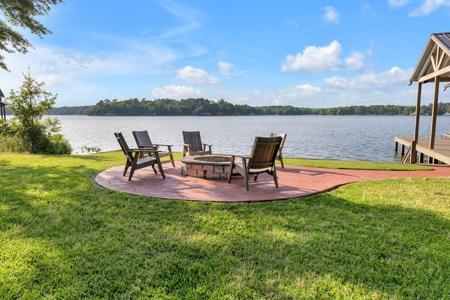 170 Country Club Road