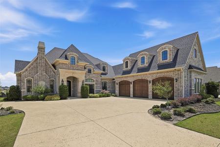 6215 Lakeside Drive