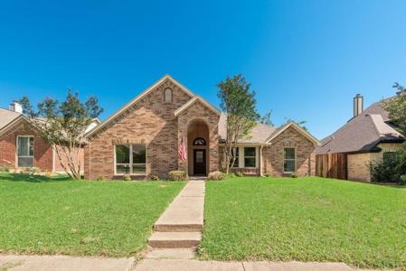 4913 Meadow Vista Place
