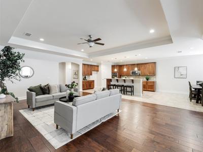 2464 Luna Vista Lane