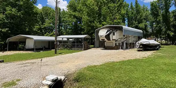 1063 Holiday Village Drive