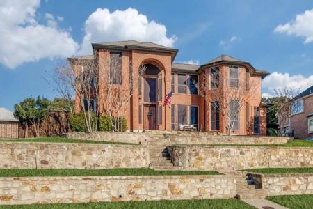 618 Knollwood Drive