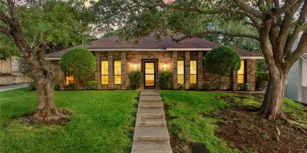 4325 Green Point Drive