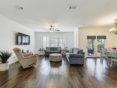 6073 Prairie Bend Lane