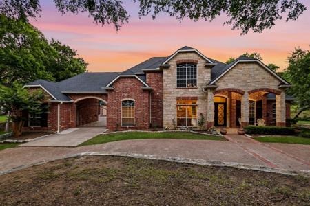 6565 Shoreline Drive