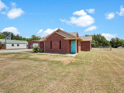 339 County Road 2608