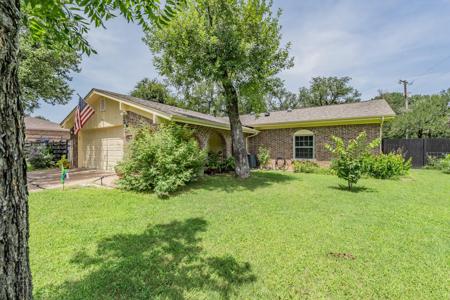 1100 Spanish Trail Drive