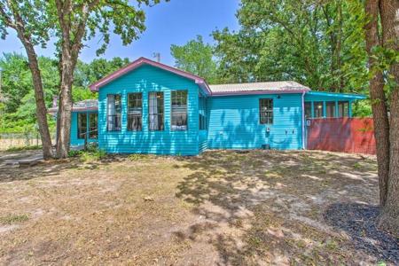 9899 Archer Lane