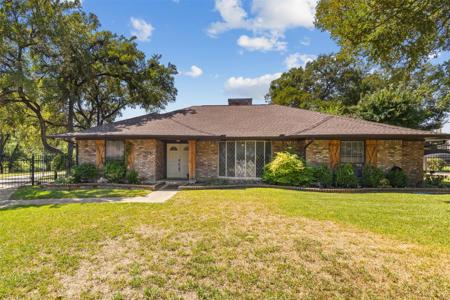 4501 Lemon Tree Lane