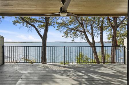 5619 Thunderbird Court