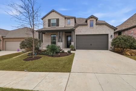 9416 Trailway Drive