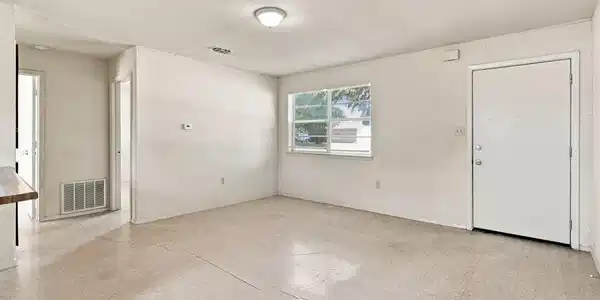 Image 4 Image 4