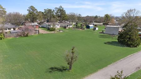 001 Briggs Boulevard