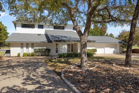 6106 Fairview Court