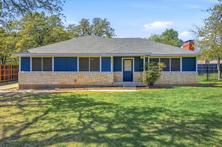213 Hickory Lane