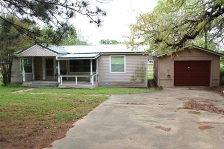 107 Shoreline Drive
