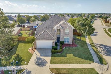 2752 Stallion Drive