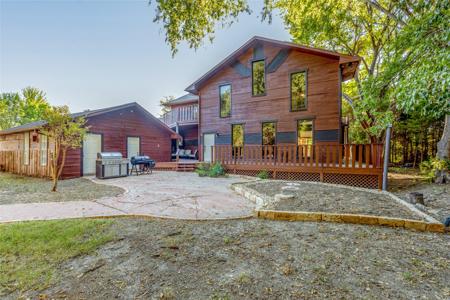 7404 County Road 964