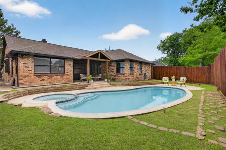 8206 Spinnaker Cove