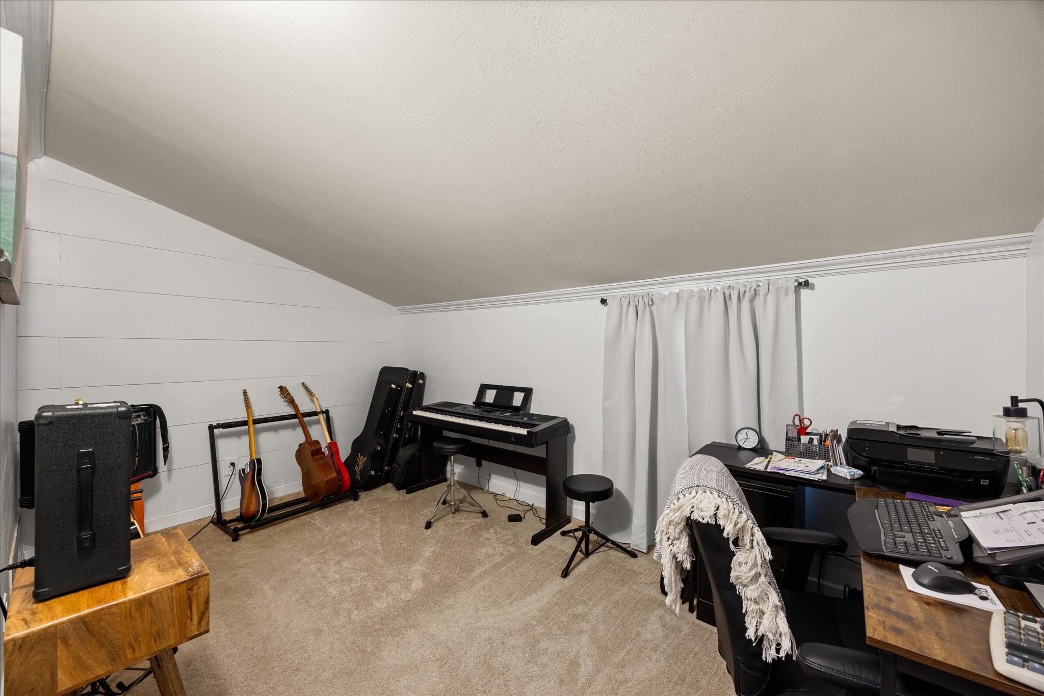 Image 4 Image 4