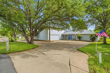 5131 Wedgefield Road