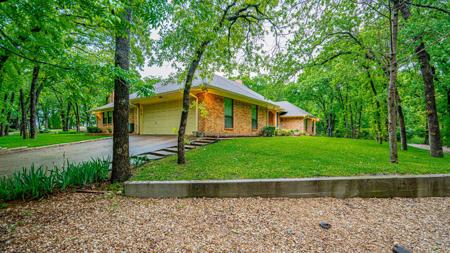 6520 Fall Creek Highway