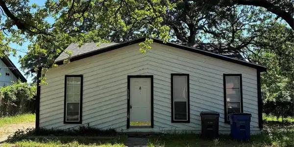 2924 Hiawatha Trail