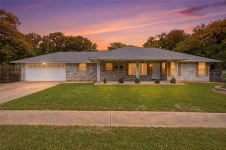 217 Spruce Circle