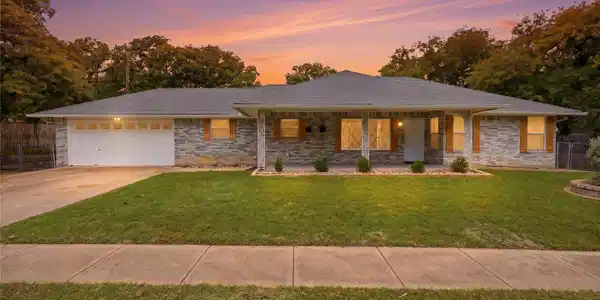 217 Spruce Circle