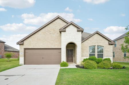 2805 Brazos Drive