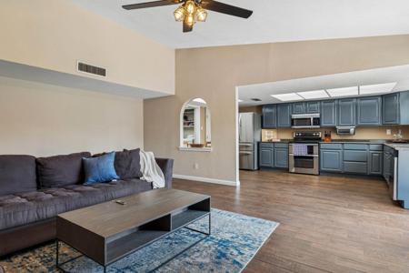 4720 Jennings Drive