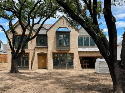7215 Brennans Drive