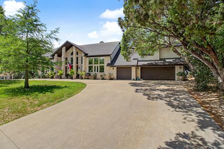 131 Live Oak Drive