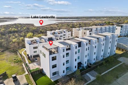 4900 Blaynes View