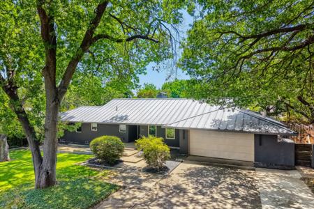 7236 Meadow Lake Avenue