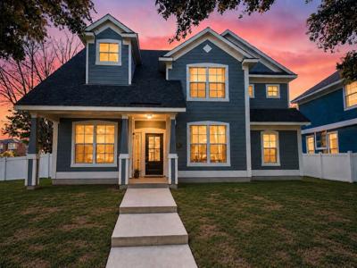 1005 Devonshire Drive