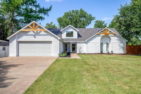 1401 Cheyenne Trail