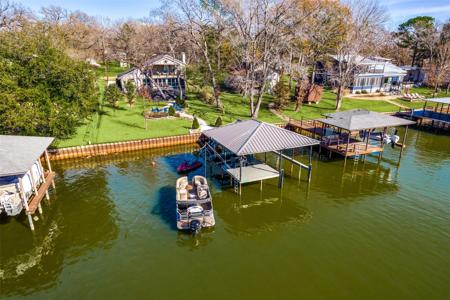 150 Bayside Circle
