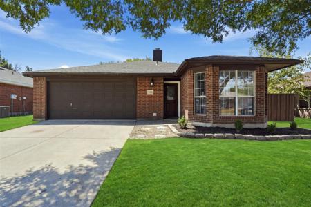 1152 Lake Bluff Drive