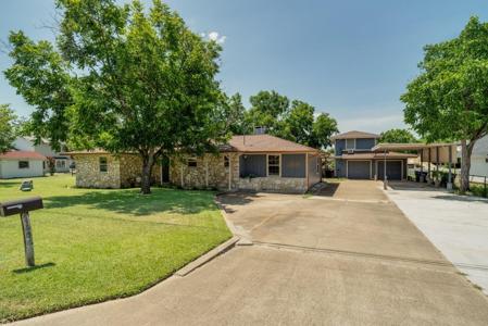 4606 E Holiday Estates Court