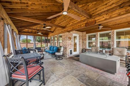2680 Honeybee Lane