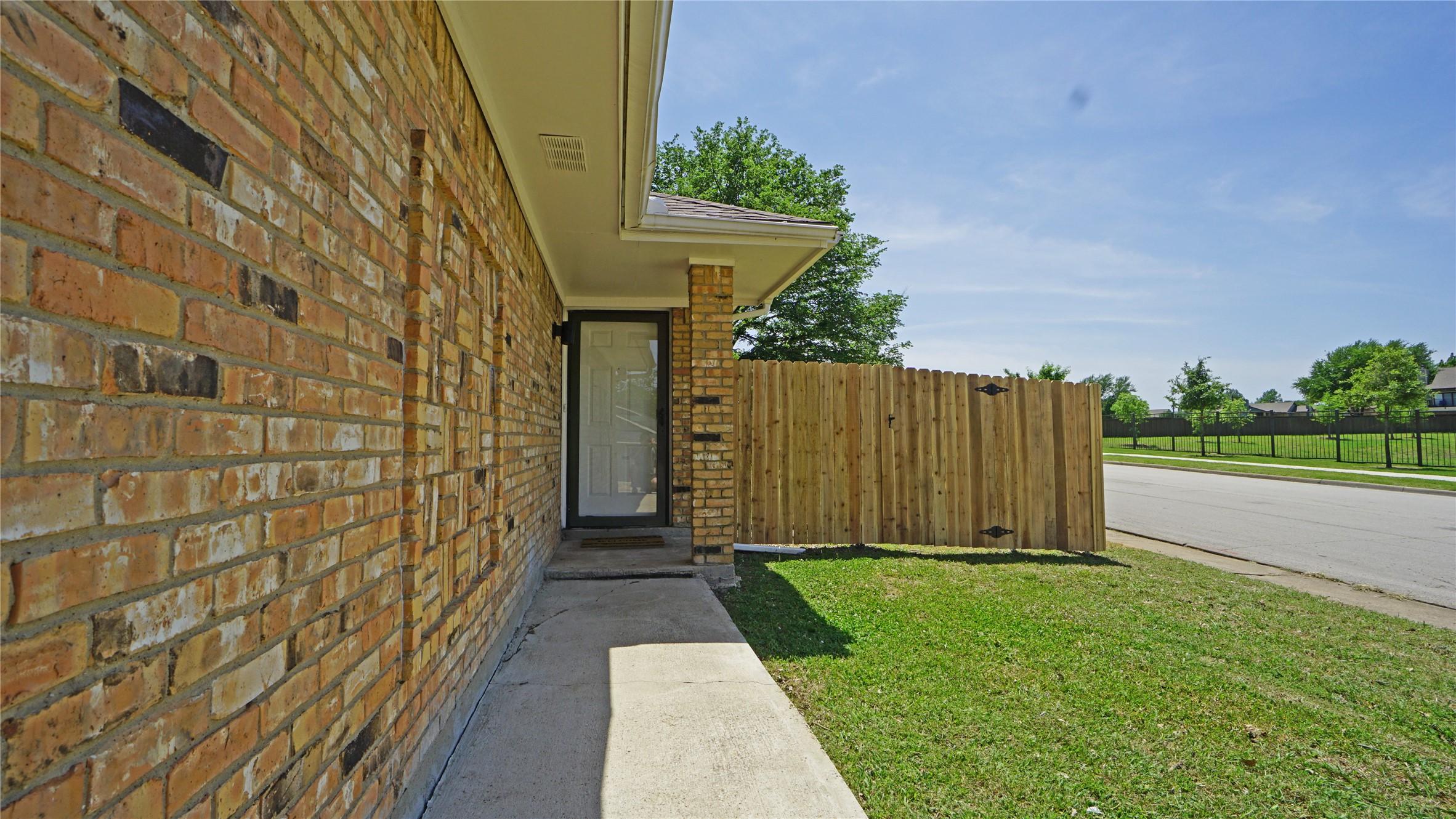 Image 1 Image 1