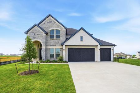 211 Condor Court