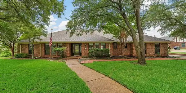 8216 Teakwood Drive